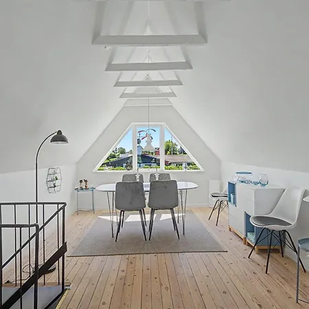 Rosalie - 150m From The Sea By Interhome Feriehus *